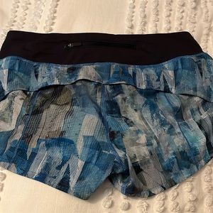 Pattern Lululemon short